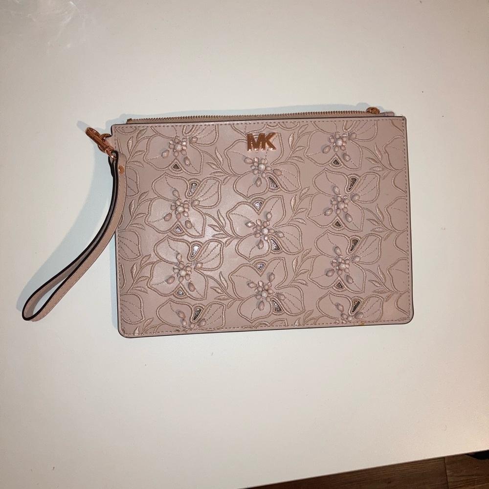 Michael Kors clutch/wristlet
